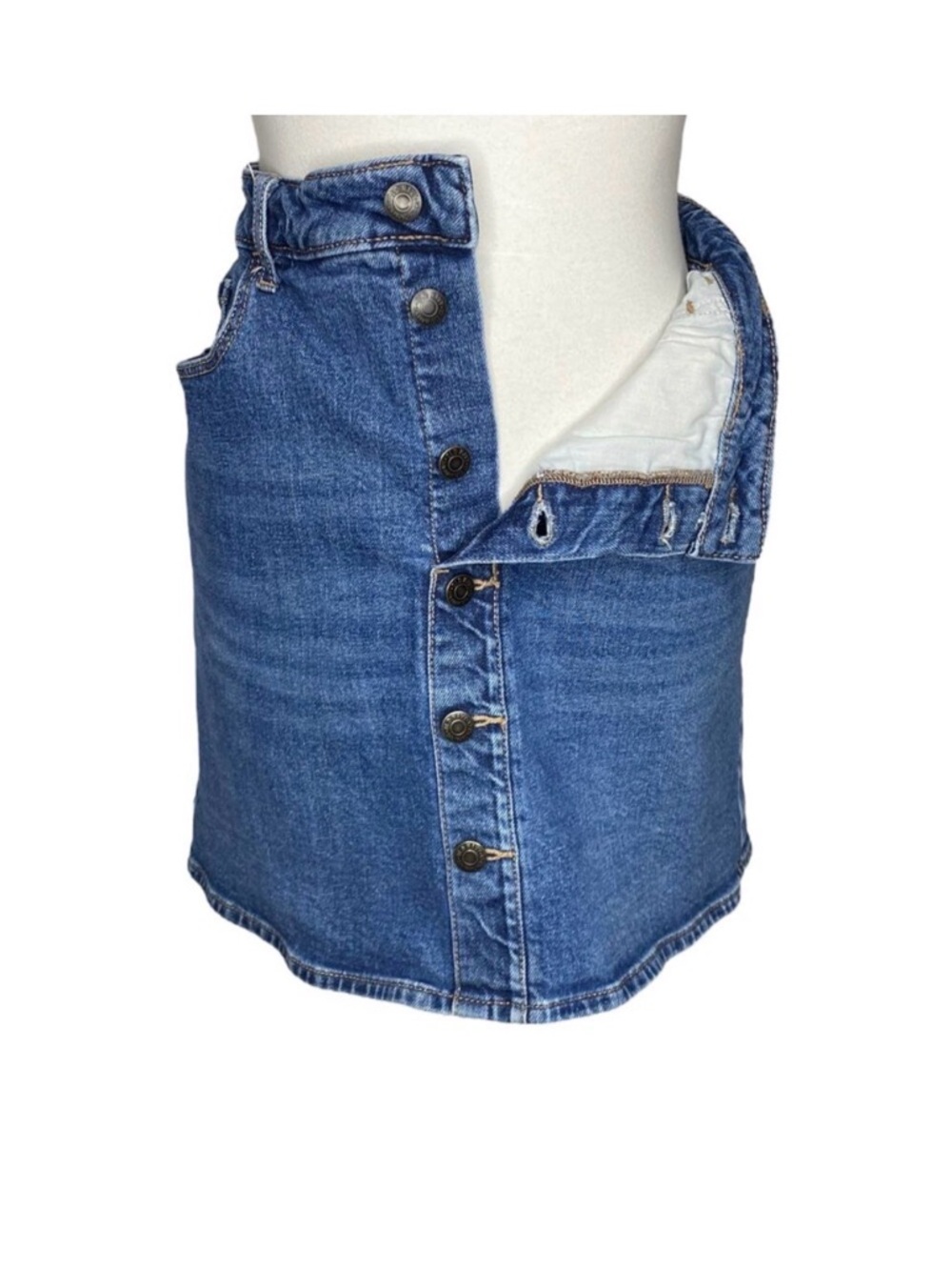 Old Navy Button Front Denim Scottie Blue High Waisted Mini Skirt Sz16 - Picture 3 of 7